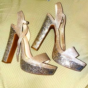 Jessica Simpson High heels